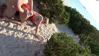 Kiki Vega fucked on the beach
