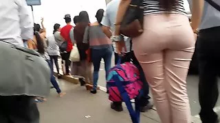 SEXY YOUNG LOOKING FOR BUS