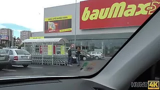 Rich man paid a lot of money to get inside chicks bald twat