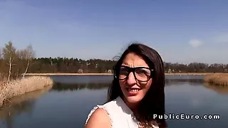 UGLY BRUNETTE AMATEUR FUCKS OUTDOOR