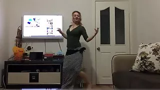 Turkish blonde girls hot dance
