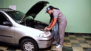 Seduzindo o mecanico casadp