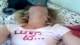 Volim starije Serbian