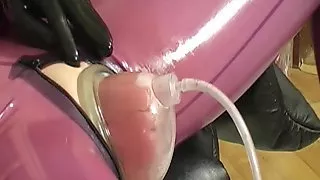 Pumped pussy in latex - part 1